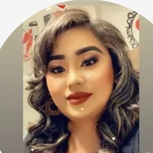 Meet your Posher, Abigail